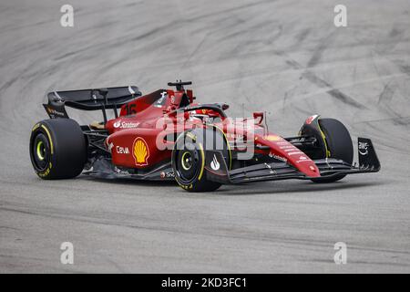 16 Charles Leclerc, Scuderia Ferrari, F1-75, Aktion während der Formel 1 Wintertests auf dem Circuit de Barcelona - Catalunya am 25. Februar 2022 in Barcelona, Spanien. (Foto von Xavier Bonilla/NurPhoto) Stockfoto