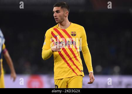Ferran Torres vom FC Barcelona während der UEFA Europa League Knockout Round Play-Off das zweite Spiel zwischen dem SSC Napoli und dem FC Barcelona im Stadio Diego Armando Maradona Naples Italien am 24. Februar 2022. (Foto von Franco Romano/NurPhoto) Stockfoto