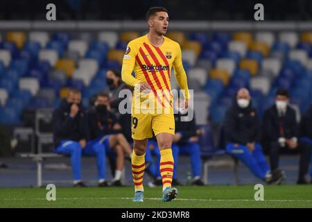 Ferran Torres vom FC Barcelona während des UEFA Europa League Knockout Round Play-Off Second Leg Match zwischen SSC Napoli und FC Barcelona im Stadio Diego Armando Maradona Naples Italy am 24. Februar 2022. (Foto von Franco Romano/NurPhoto) Stockfoto