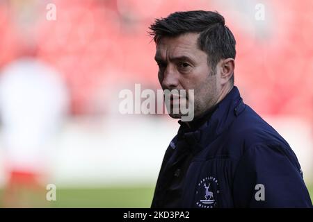 Graeme Lee, Manager von Hartlepool, hat sich am Samstag, den 26.. Februar 2022, vor dem Spiel der Sky Bet League 2 zwischen Walsall und Hartlepool United im Banks' Stadium, Walsall, zusammengeschlossen. (Foto von James Holyoak/MI News/NurPhoto) Stockfoto