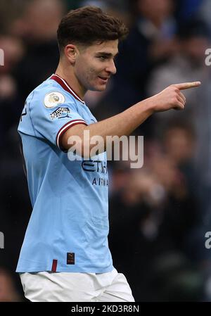 Manchester, Großbritannien. 5.. November 2022. Julian Alvarez von Manchester City feiert sein erstes Tor beim Premier League-Spiel im Etihad Stadium, Manchester. Bildnachweis sollte lauten: Darren Staples / Sportimage Stockfoto