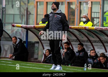 Stellone Roberto Trainer Reggina beim Spiel Reggina 1914 gegen AC Pisa am 27. Februar 2022 im Stadio Oreste Granillo in Reggio Calabria, Italien (Foto: Valentina Giannettoni/LiveMedia/NurPhoto) Stockfoto