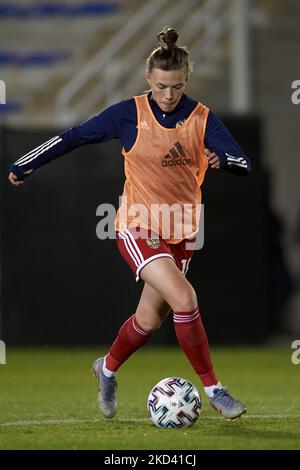 Ekaterina Pantiukhina aus Russland während des Warm-Up vor dem internationalen Freundschaftsspiel zwischen Russland W und Irland W im La Manga Club am 19. Februar 2022 in Cartagena, Spanien. (Foto von Jose Breton/Pics Action/NurPhoto) Stockfoto