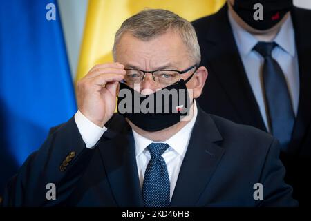 Andrzej Adamczyk während der polnisch-rumänischen Regierungskonsultationen am 3. März 2022 in Warschau, Polen. (Foto von Mateusz Wlodarczyk/NurPhoto) Stockfoto