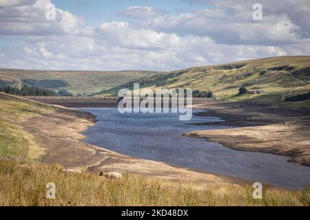 Scar House Reservoir während schwerer Sommertrockenheit Stockfoto