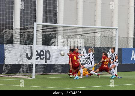 Das Ziel von Juventus Women während des italienischen Fußballspiels Serie A Frauen Juventus FC gegen AS Roma am 05. März 2022 im Juventus Training Center in Turin, Italien (Foto: Claudio Benedetto/LiveMedia/NurPhoto) Stockfoto