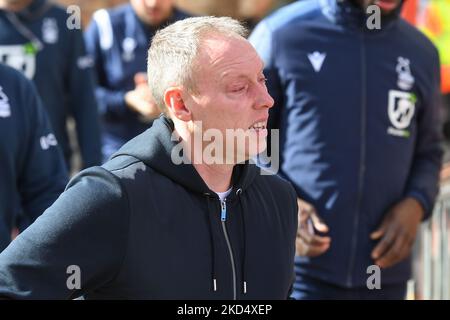 Steve Cooper, Cheftrainer des Nottingham Forest während des Sky Bet Championship-Spiels zwischen Nottingham Forest und Reading am City Ground, Nottingham, am Samstag, 12.. März 2022. (Foto von Jon Hobley/MI News/NurPhoto) Stockfoto