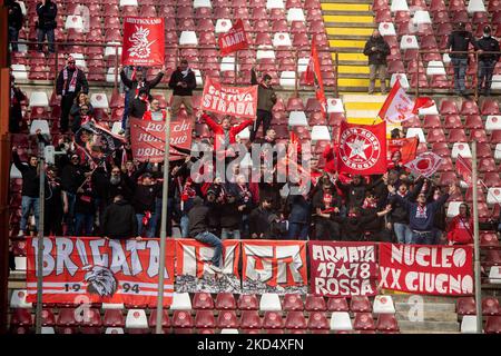 Fans von Perugia während des italienischen Fußballspiel der Serie B Reggina 1914 gegen AC Perugia am 12. März 2022 im Stadio Oreste Granillo in Reggio Calabria, Italien (Foto von Valentina Giannettoni/LiveMedia/NurPhoto) Stockfoto