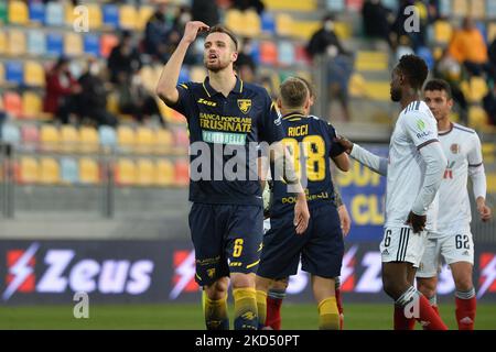 Federico Gatti von Frosinone Calcio Enttäuschung beim Fußballspiel der Serie B zwischen Frosinone Calcio und US Alessandria, im Stadio Benito Stirpe, am 12. März 2022, in Frosinone, Italien (Foto: Alberto Gandolfo/NurPhoto) Stockfoto