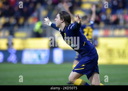 Alessio Zerbin von Frosinone Calcio freut sich während des Spiels der Serie B zwischen Frosinone Calcio und Alessandria Calcio im Stadio Benito Stirpe am 12. März 2022 in Frosinone, Italien. (Foto von Gennaro Masi/LiveMedia/NurPhoto) Stockfoto