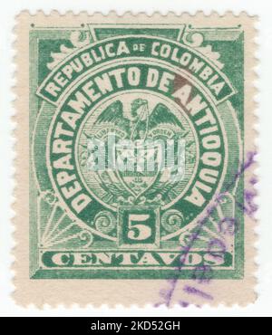 ANTIOQUIA - 1896: 5 Centavos grüne Briefmarke mit dem Wappen. Antioquia, ursprünglich ein Staat, heute ein Departement der Republik Kolumbien mit Hauptstadt in Medellin. Der Staat Antioquia war einer der staaten Kolumbiens. Heute ist das Gebiet des ehemaligen Bundesstaates das heutige Antioquia-Departement der Republik Kolumbien. Ursprünglich ein Staat, heute ein Departement der Republik Kolumbien mit Hauptstadt in Medellín Stockfoto