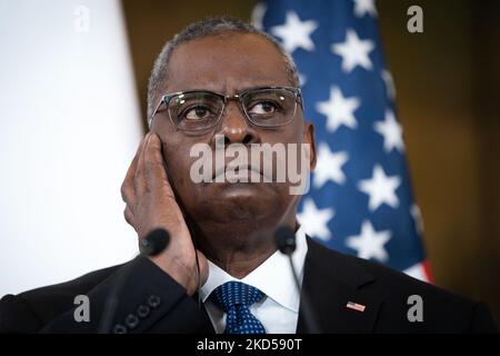 US-Verteidigungsminister Lloyd Austin am 18. März 2022 in Warschau (Foto: Mateusz Wlodarczyk/NurPhoto) Stockfoto