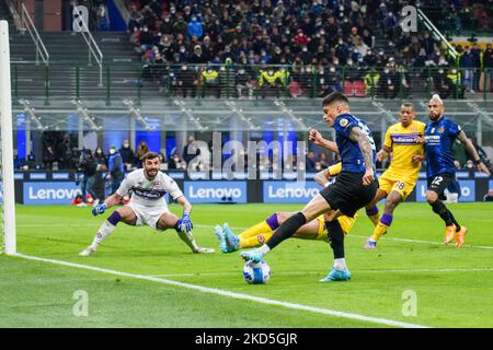 Joaquin Correa (FC Inter) während der italienischen Meisterschaft Serie A Fußballspiel zwischen FC Internazionale und ACF Fiorentina am 19. März 2022 im Giuseppe Meazza Stadion in Mailand. (Foto von Luca Rossini/NurPhoto) Stockfoto