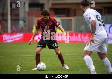 Perparim Hetemaj reggina Portrait während des italienischen Fußballspiel der Serie B Reggina 1914 gegen Cosenza Calcio am 19. März 2022 im Stadio Oreste Granillo in Reggio Calabria, Italien (Foto: Valentina Giannettoni/LiveMedia/NurPhoto) Stockfoto