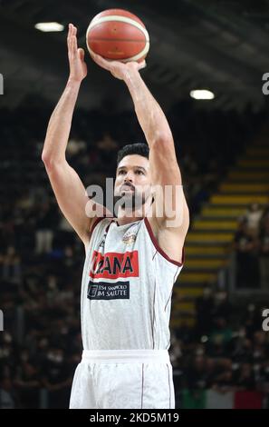 Mitchell Watt (Umana Reyer Venezia) während der Serie A1 italienischen LBA Basketball-Meisterschaft Spiel Segafredo Virtus Bologna gegen Umana Reyer Venezia in der Segafredo Arena in Bologna, am 20. März 2022.(Foto von Michele Nucci/LiveMedia/NurPhoto) Stockfoto