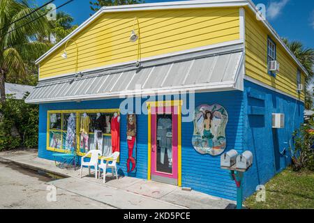 Ein farbenfrohes Geschäft an der Pine Island Road Stockfoto