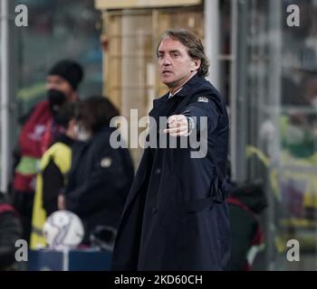 Roberto Mancini Cheftrainer Italiens während der EQ-Playoff-Spiele der FIFA Fußball-Weltmeisterschaft Katar 1 2022 zwischen Italien und Nordmakedonien am 24. März 2022 im Stadion „Renzo Barbera“ in Palermo, Italien (Foto: Gabriele Maricchiolo/NurPhoto) Stockfoto