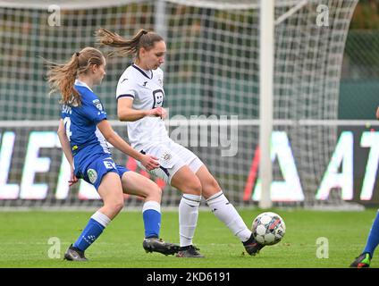 Louise Wijns (5) aus Anderlecht während eines Fußballspiels zwischen AA Gent Ladies und RSC Anderlecht am Spieltag 10. der Saison 2022 - 2023 der Belgischen Lotto Womens Super League, Samstag, 15. Oktober 2022 in Oostakker, Belgien. FOTO SPORTPIX | DAVID CATRY Stockfoto