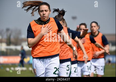 Caterina Ambrosi (Verona) beim italienischen Fußballspiel Serie A Frauen Hellas Verona Frauen gegen Calcio Pomigliano am 26. März 2022 im Sinergy-Stadion in Verona, Italien (Foto: Giancarlo Dalla Riva/LiveMedia/NurPhoto) Stockfoto