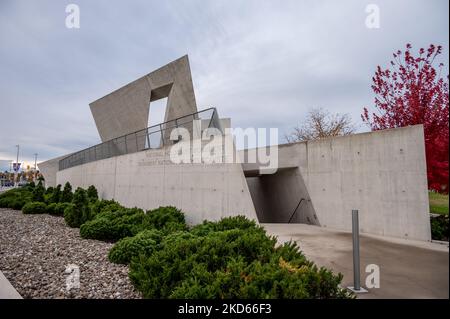 Ottawa, Ontario - 20. Oktober 2022: Das National Holocaust Monument in Ottawa, Ontario im Herbst. Stockfoto