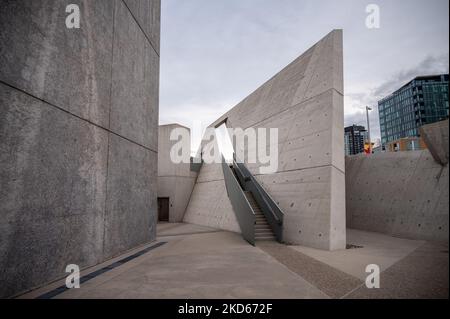 Ottawa, Ontario - 20. Oktober 2022: Das National Holocaust Monument in Ottawa, Ontario im Herbst. Stockfoto