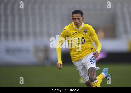 Alexandru Cimpanu aus Rumänien U21 im Einsatz beim internationalen Freundschaftsspiel zwischen Rumänien U21 und Finnland U21 im Stadion Arcul de Triumph am 25. März 2022 in Bukarest, Rumänien. (Foto von Alex Nicodim/NurPhoto) Stockfoto