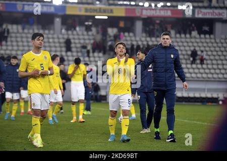 TUDOR Telcean und Dragos Albu im Einsatz beim internationalen Freundschaftsspiel zwischen Rumänien U21 und Finnland U21 im Stadion Arcul de Triumph am 25. März 2022 in Bukarest, Rumänien. (Foto von Alex Nicodim/NurPhoto) Stockfoto