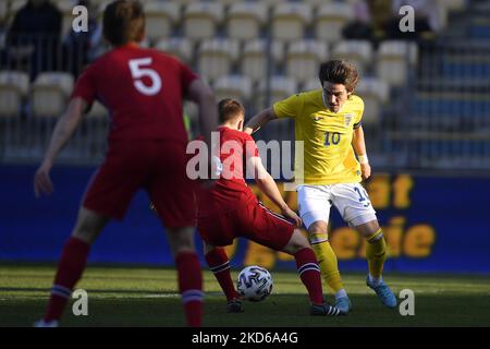 Alexi Pitu in Aktion beim internationalen Freundschaftsspiel zwischen Rumänien U20 und Norwegen U20 im Stadion Ilie Oana am 24. März 2022 in Ploiesti, Rumänien. (Foto von Alex Nicodim/NurPhoto) Stockfoto