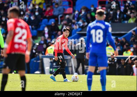 Lee Kang-in während des La Liga-Spiels zwischen Getafe CF und RCD Mallorca im Coliseum Alfonso Perez am 02. April 2022 in Getafe, Spanien. (Foto von Rubén de la Fuente Pérez/NurPhoto) Stockfoto