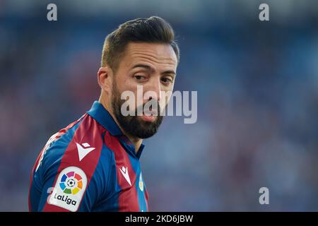 Jose Luis Morales von Levante UD schaut während des La Liga Santander Spiels zwischen Levante UD und Villarreal CF im Ciutat de Valencia Stadion, 2. April 2022, Valencia, Spanien, auf. (Foto von David Aliaga/NurPhoto) Stockfoto