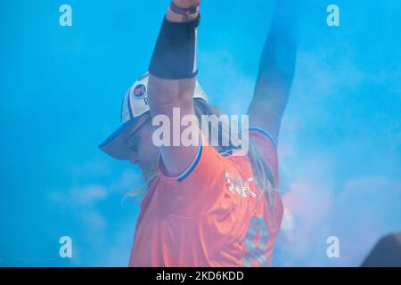 Die Fans reagieren auf ein Tor während eines Fußballspiels der Major League zwischen dem FC Cincinnati und CF Montréal im TQL Stadium in Cincinnati, Ohio. Samstag, 2. April 2022. Montreal besiegte Cincinnati 4:3. (Foto von Jason Whitman/NurPhoto) Stockfoto