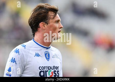 Liam Henderson (FC Empoli) beim spiel acf Fiorentina gegen den FC Empoli am 03. April 2022 im Artemio Franchi Stadion in Florenz, Italien (Foto: Lisa Guglielmi/LiveMedia/NurPhoto) Stockfoto