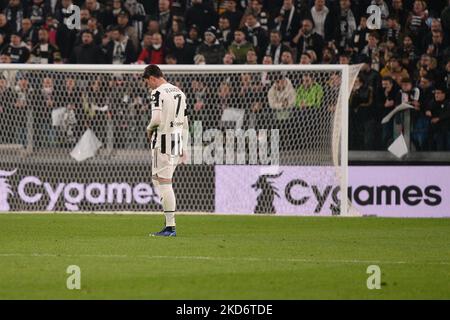 Dusan Vlahovic von Juventus FC Enttäuschung während des Serie-A-Fußballmatches zwischen Juventus FC und Internazionale im Allianz-Stadion am 3. April 2022 in Turin, Italien (Foto: Alberto Gandolfo/NurPhoto) Stockfoto