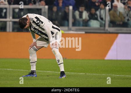 Dusan Vlahovic von Juventus FC Enttäuschung während des Serie-A-Fußballmatches zwischen Juventus FC und Internazionale im Allianz-Stadion am 3. April 2022 in Turin, Italien (Foto: Alberto Gandolfo/NurPhoto) Stockfoto