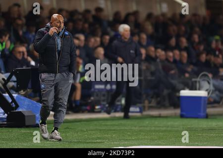 Bergamo, Italien, 5.. November 2022. Luciano Spalletti Cheftrainer des SSC Napoli reagiert während des Serie-A-Spiels im Gebiss-Stadion in Bergamo. Bildnachweis sollte lauten: Jonathan Moscrop / Sportimage Stockfoto