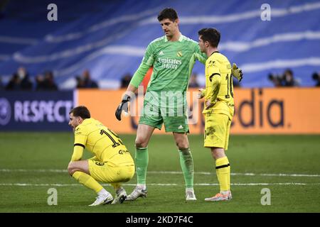 Mason Mount of Chelsea und Christian Pulisic von Chelsea dejeceted nach dem Verlust des UEFA Champions League Quarter Final Leg Two Spiel zwischen Real Madrid und Chelsea FC im Estadio Santiago Bernabeu am 12. April 2022 in Madrid, Spanien. (Foto von Jose Breton/Pics Action/NurPhoto) Stockfoto