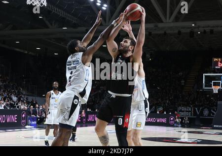 Amedeo Tessitori (Segafredo Virtus Bologna) während der Serie A1 italienischen LBA Basketball-Meisterschaft Spiel Segafredo Virtus Bologna vs. Dolomiti Energia Trient in der Segafredo Arena - Bologna, 13. April 2022(Foto von Michele Nucci/LiveMedia/NurPhoto) Stockfoto