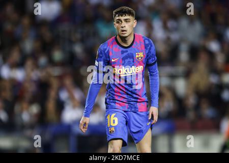 16 Pedri des FC Barcelona beim zweiten Viertelfinale der Europa League zwischen dem FC Barcelona und Eintracht Frankfurt am 14. April 2022 im Camp Nou Stadion in Barcelona, Spanien. (Foto von Xavier Bonilla/NurPhoto) Stockfoto