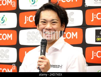 Saitama, Japan. 5.. November 2022. Die Titelverteidigerin Yukiya Arashiro aus Japan spricht einen Tag vor dem Saitama-Kriterium der Tour de France in Saitama, einem Vorort von Tokio, am Samstag, dem 5. November 2022, auf einer Pressekonferenz. Quelle: Yoshio Tsunoda/AFLO/Alamy Live News Stockfoto