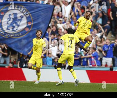 Chelsea's Mason Mount feiert sein Tor während des Halbfinales des FA Cup zwischen Crystal Palace und Chelsea im Wembley Stadium, London, Großbritannien 17.. April 2022 (Foto by Action Foto Sport/NurPhoto) Stockfoto