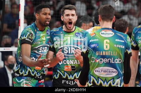 sir Safety conad Jubel während des Volleyball-Spiels der italienischen Serie A der Superliga-Männer - Sir Safety Conad Perugia gegen Leo Schuhe PerkinElmer Modena am 27. April 2022 im Pala Barton in Perugia, Italien (Foto: Loris Cerquiglini/LiveMedia/NurPhoto) Stockfoto