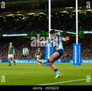 5.. November 2022; Aviva Stadium, Dublin, Irland: Herbst Series international Rugby Irland gegen Südafrika; Stuart McCloskey aus Irland Stockfoto