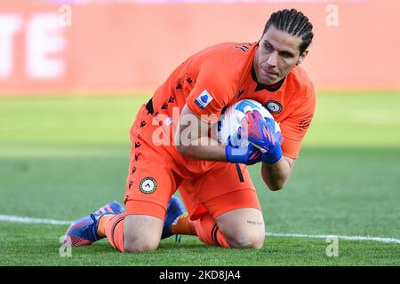 Marco Silvestri (Udinese Calcio) während des spiels acf Fiorentina gegen Udinese Calcio am 27. April 2022 im Artemio Franchi Stadion in Florenz, Italien (Foto: Lisa Guglielmi/LiveMedia/NurPhoto) Stockfoto