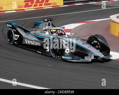 Stoffel Vandorne von Mercedes EQ beim Monaco E-Prix, am 30. April 2022 in Monaco (Foto: Loris Roselli/NurPhoto). (Foto von Loris Roselli/NurPhoto) Stockfoto