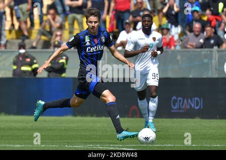 Adam Nagy (Pisa) während des Spiels der italienischen Fußball-Serie B AC Pisa gegen Cosenza Calcio am 30. April 2022 in der Arena Garibaldi in Pisa, Italien (Foto von Gabriele Masotti/LiveMedia/NurPhoto) Stockfoto