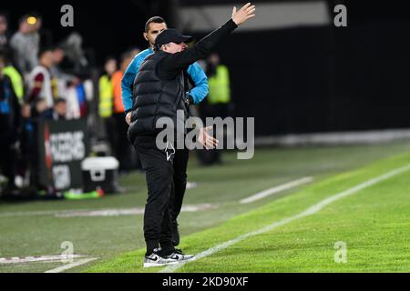 Gheorghe Hagi, Cheftrainer von Farul, während der CFR 1907 Cluj v. Farul Constanta, Rumänien Liga 1 - Casa Pariurilor bestritten im Stadion Dr. Constantin Radulescu, Cluj-Napoca, 1. Mai 2022 (Foto: Flaviu Buboi/NurPhoto) Stockfoto