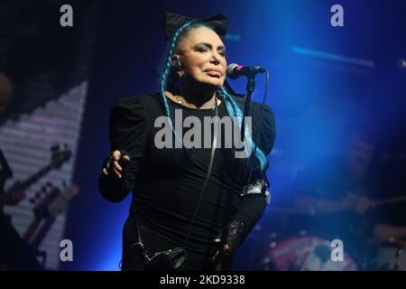 Die italienische Sängerin Loredana Berte tourt am 3. Mai 2022 auf ihrer 2022 ''Manifesto''-Tournee im Teatro Europauditorium in Bologna, Italien. (Foto von Michele Nucci/LiveMedia/NurPhoto) Stockfoto