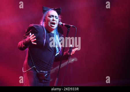 Die italienische Sängerin Loredana Berte tourt am 3. Mai 2022 auf ihrer 2022 ''Manifesto''-Tournee im Teatro Europauditorium in Bologna, Italien. (Foto von Michele Nucci/LiveMedia/NurPhoto) Stockfoto