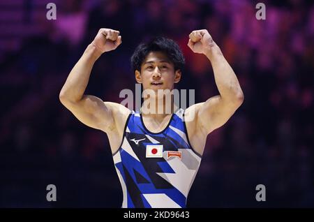 Liverpool, Großbritannien. 05.. November 2022. Gymnastik: Weltmeisterschaft, Männer, Boden, Entscheidungen in der M&S Bank Arena. Daiki Hashimoto aus Japan reagiert. Quelle: Marijan Murat/dpa/Alamy Live News Stockfoto