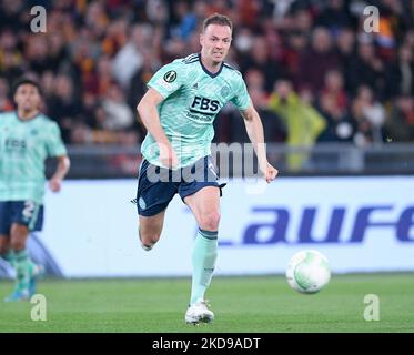 Jonny Evans vom FC Leicester City während des Halbfinalmatches der UEFA Conference League zwischen AS Roma und dem FC Leicester City am 5. Mai 2022 in Rom, Italien. (Foto von Giuseppe Maffia/NurPhoto) Stockfoto